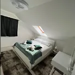 Apartment Puntamika *