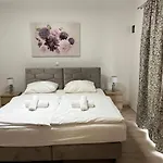 Apartment Puntamika