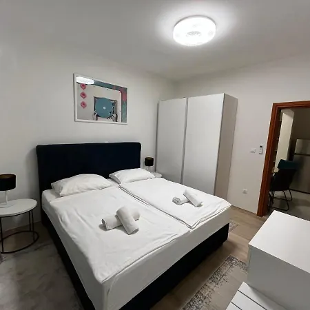 Puntamika * Задар